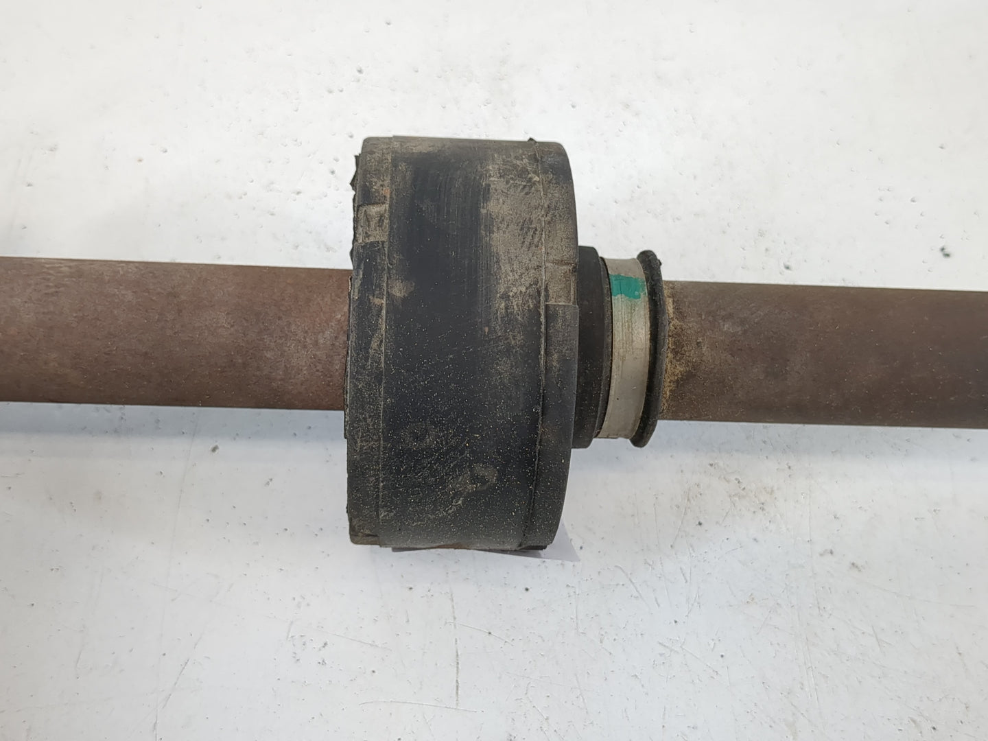 Chrysler 300 Axle Shaft Front Driver Cv C/v - Oemusedautoparts1.com