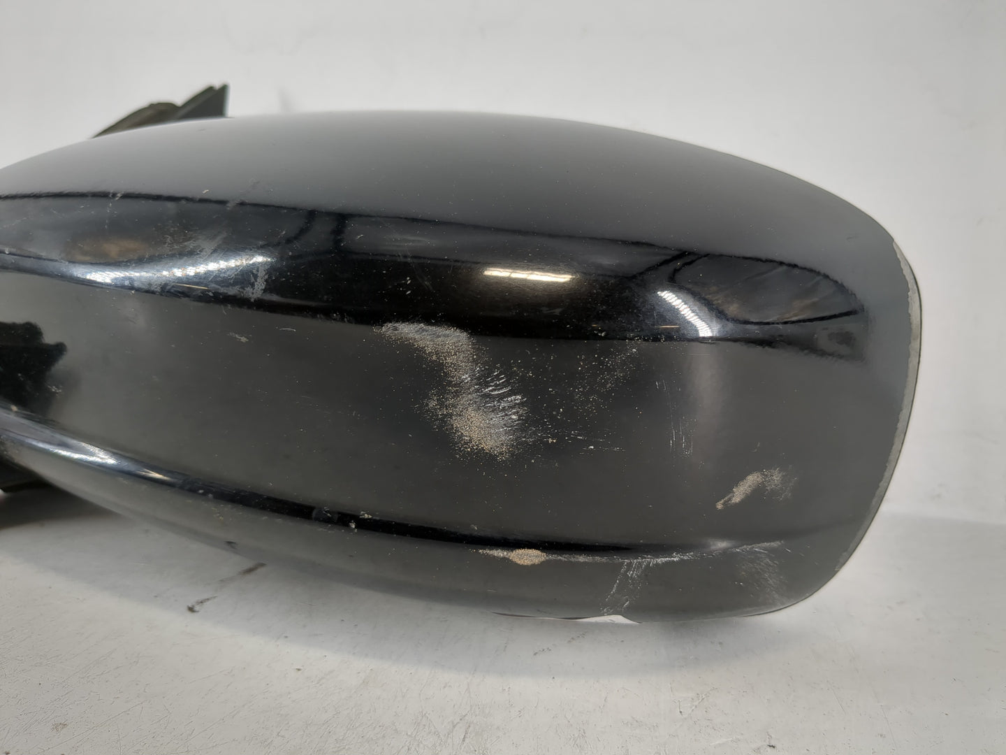 2011-2014 Chrysler 300 Driver Side View Mirror - Left Door Mirror OEM Used - Oemusedautoparts1.com