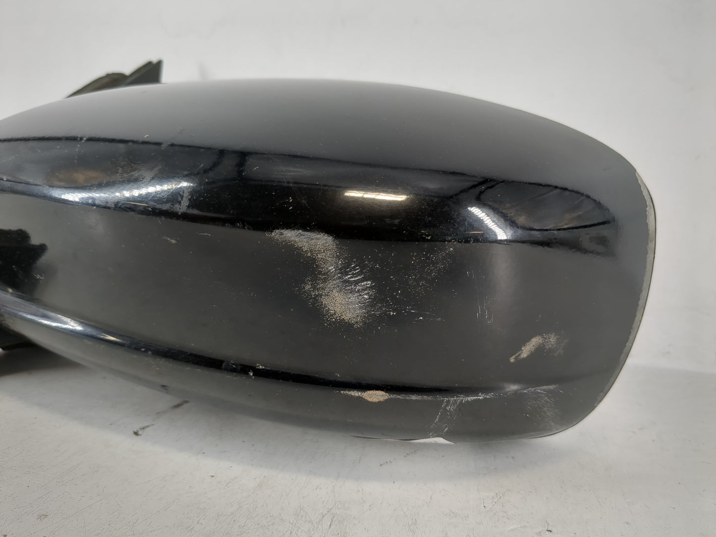 2011-2014 Chrysler 300 Driver Side View Mirror - Left Door Mirror OEM Used - Oemusedautoparts1.com