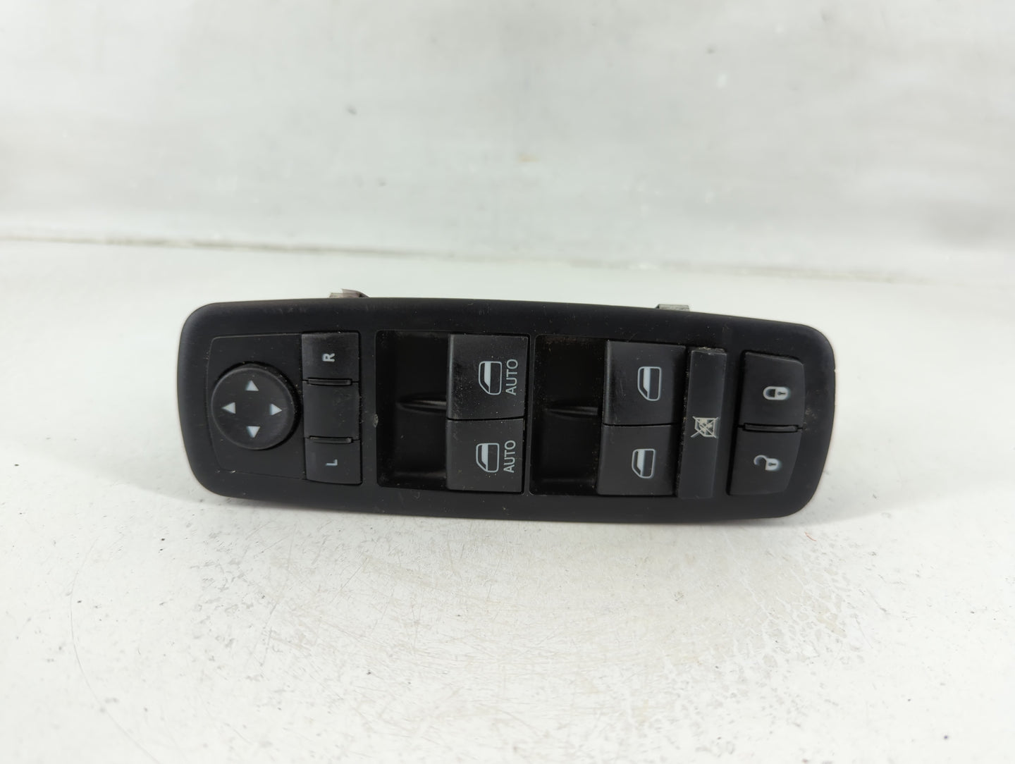2013-2014 Chrysler 300 Master Power Window Switch Replacement Driver Side Left P/N:68139 805AB 56046 823AC Fits OEM Used Aut