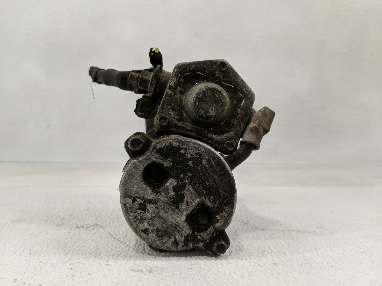 2005-2014 Chrysler 300 Car Starter Motor Solenoid OEM P/N:TN428000-2201 04608801AB Fits OEM Used Auto Parts - Oemusedautopar