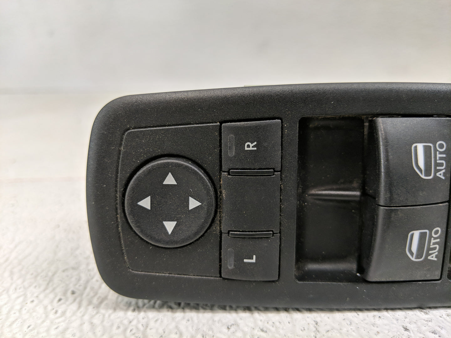 2011-2014 Chrysler 300 Master Power Window Switch Replacement Driver Side Left P/N:10017666 56046 823AC Fits OEM Used Auto P