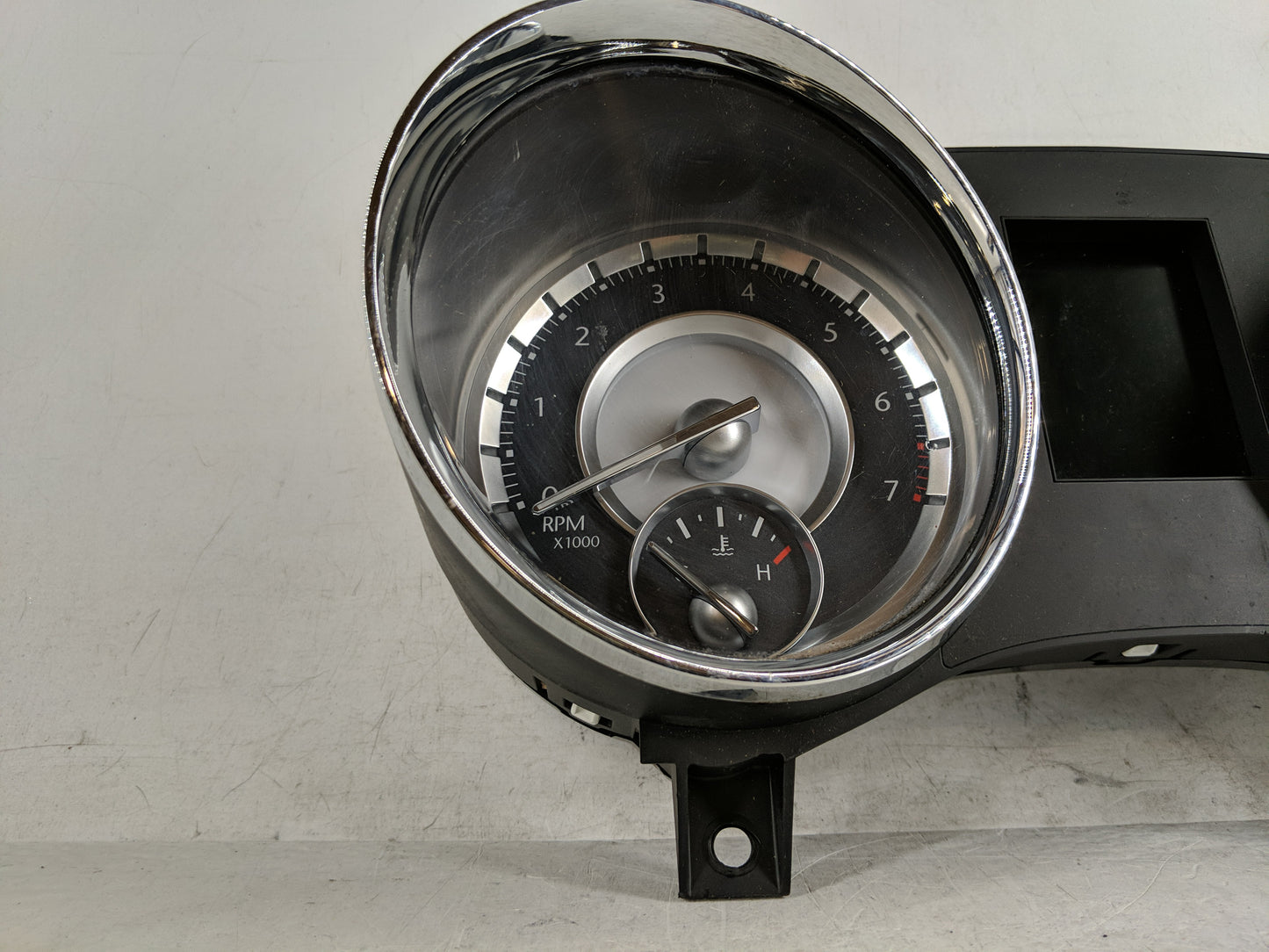 2013 Chrysler 300 Instrument Cluster Speedometer Gauges P/N:P05091739AD Fits OEM Used Auto Parts - Oemusedautoparts1.com