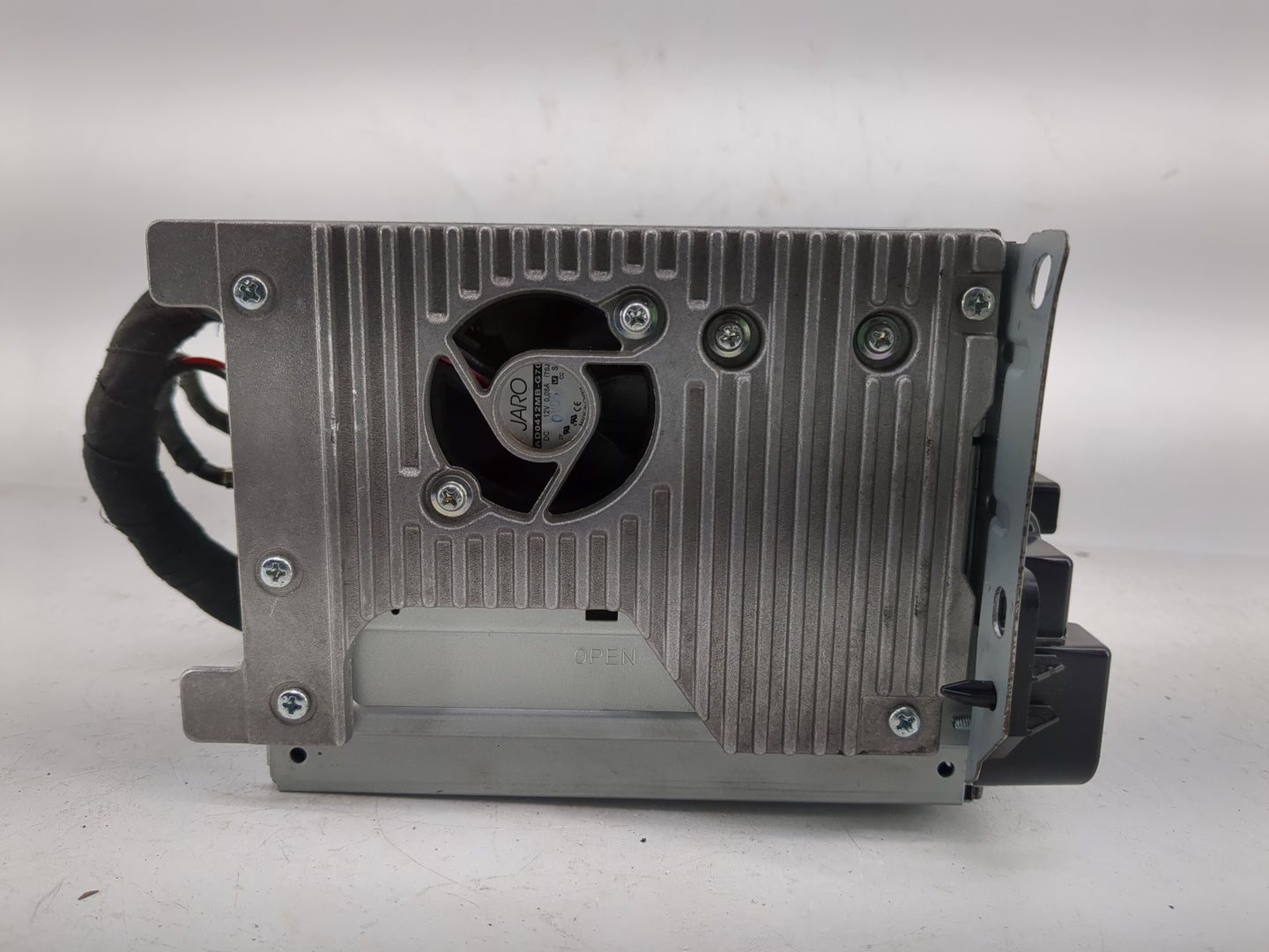 2013 Chrysler 300 Radio AM FM Cd Player Receiver Replacement P/N:P05091135AG Fits OEM Used Auto Parts - Oemusedautoparts1.co