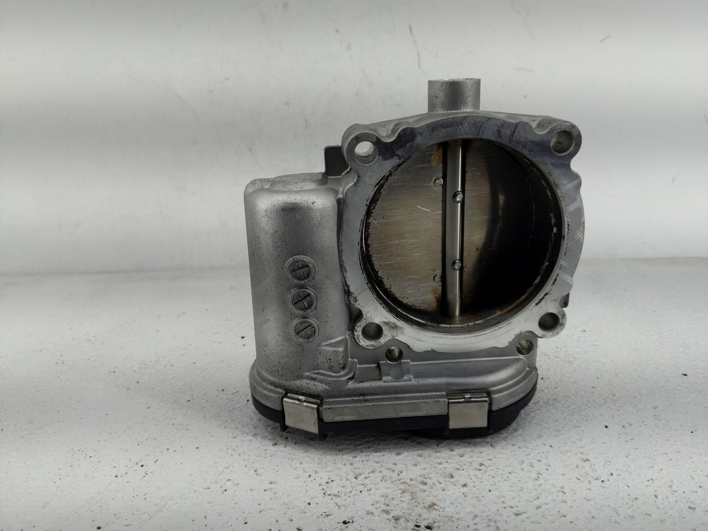 2011-2022 Chrysler 300 Throttle Body P/N:0 280 750 570 05184349AC Fits OEM Used Auto Parts - Oemusedautoparts1.com