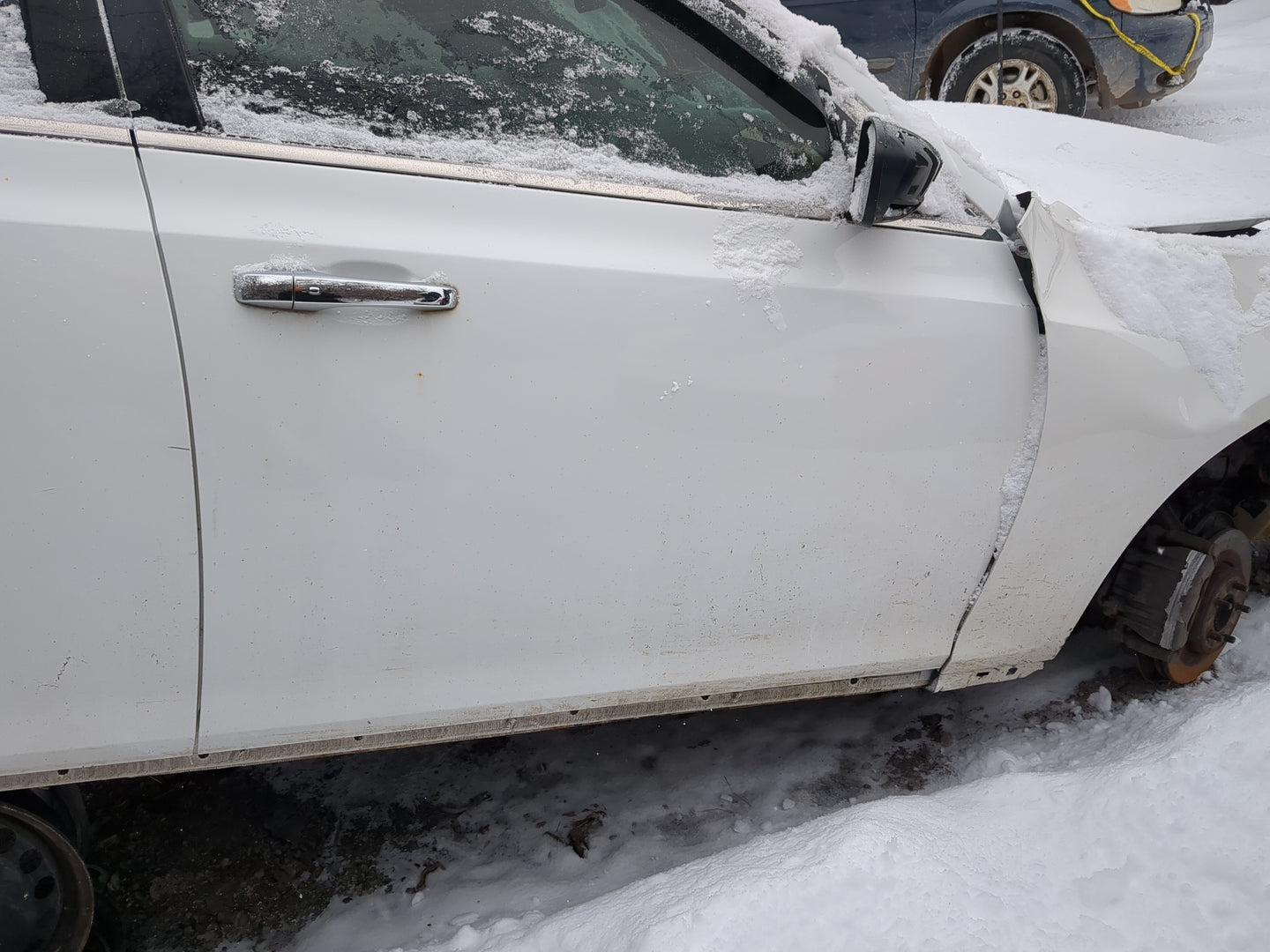 2011-2022 Chrysler 300 Passenger Front Door Oem - Oemusedautoparts1.com