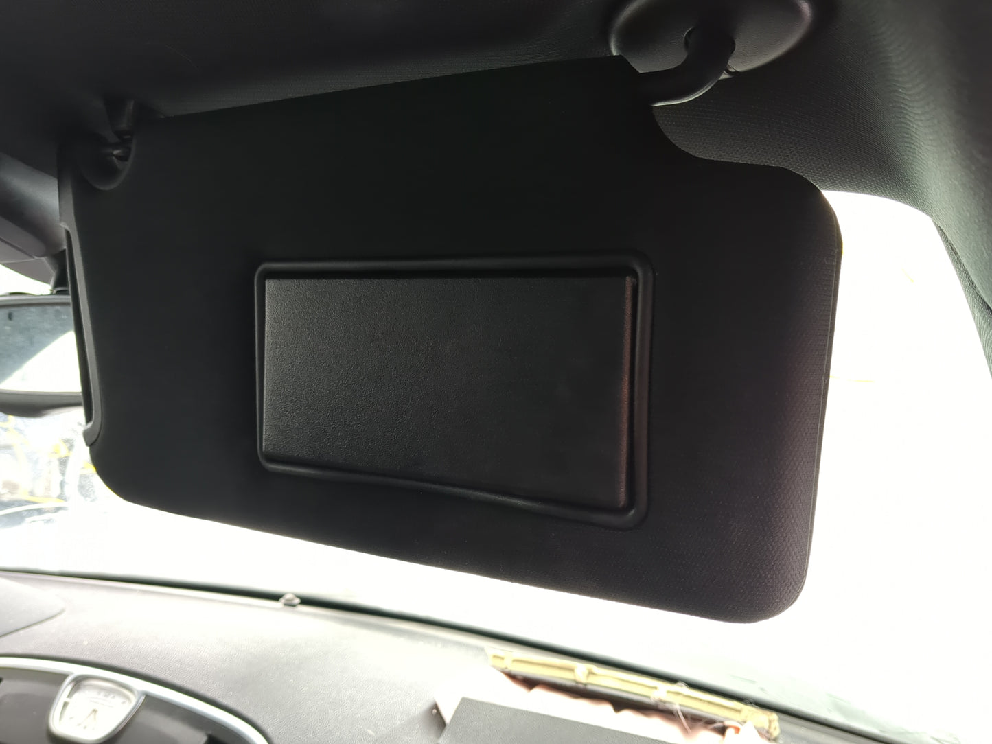 2011-2014 Chrysler 300 Sun Visor Shade Replacement Passenger Right Mirror Fits Fits 2011 2013 2014 OEM Used Auto Parts - Oem