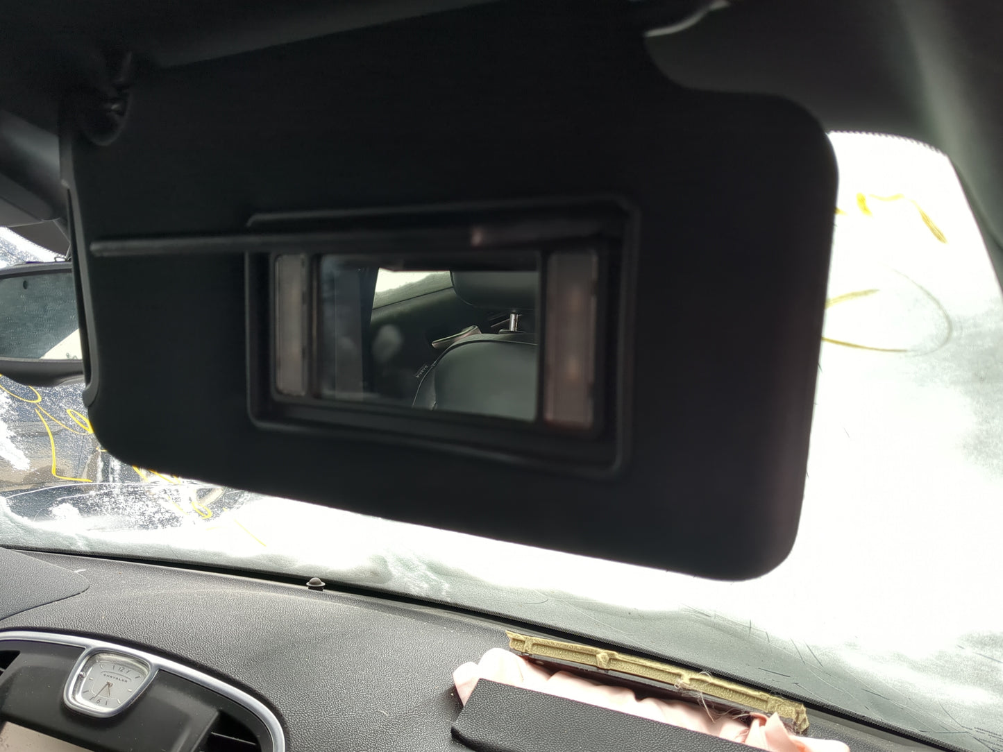 2011-2014 Chrysler 300 Sun Visor Shade Replacement Passenger Right Mirror Fits Fits 2011 2013 2014 OEM Used Auto Parts - Oem
