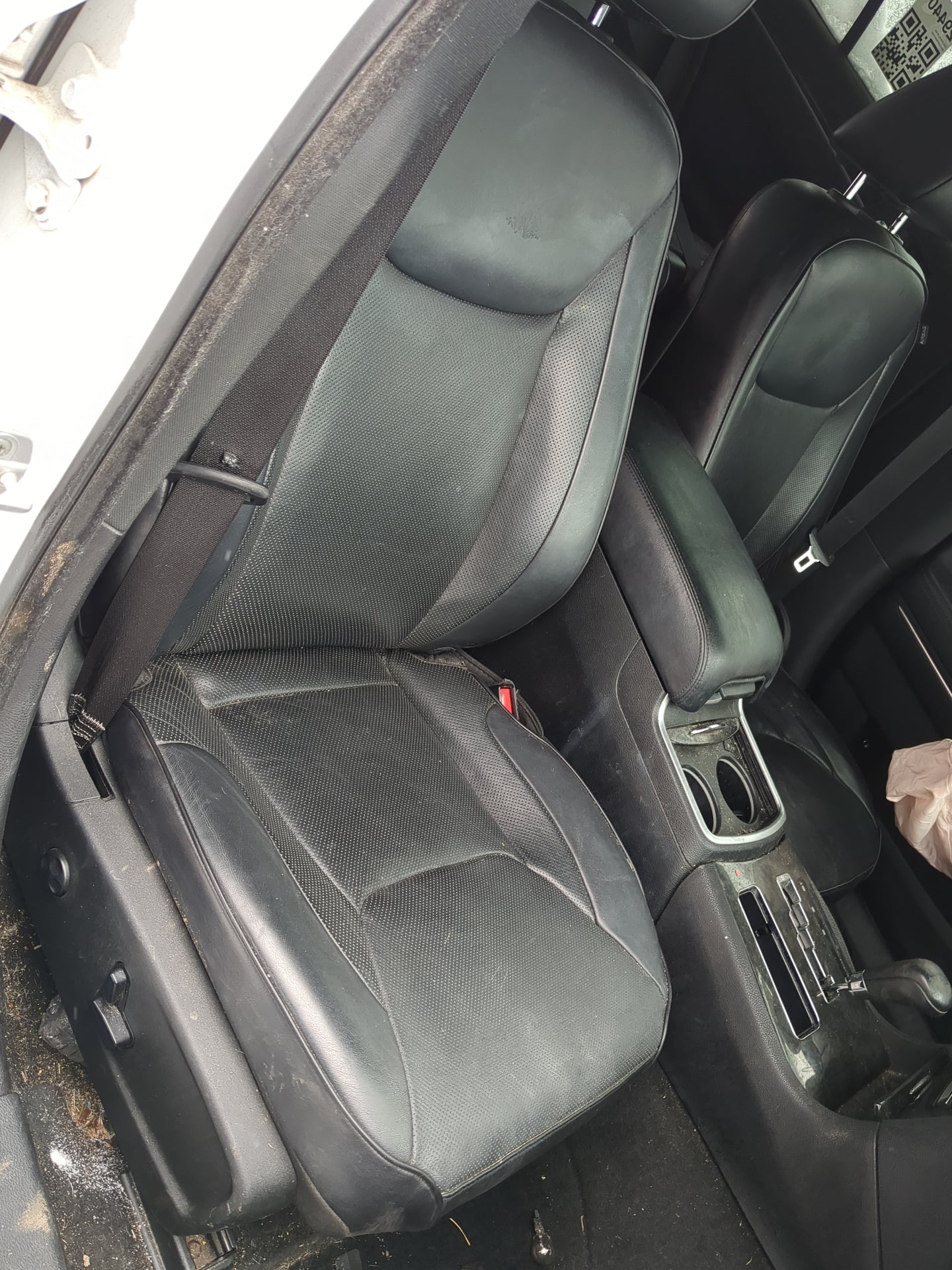 2013-2014 Chrysler 300 Passenger Front Seat Oem - Oemusedautoparts1.com