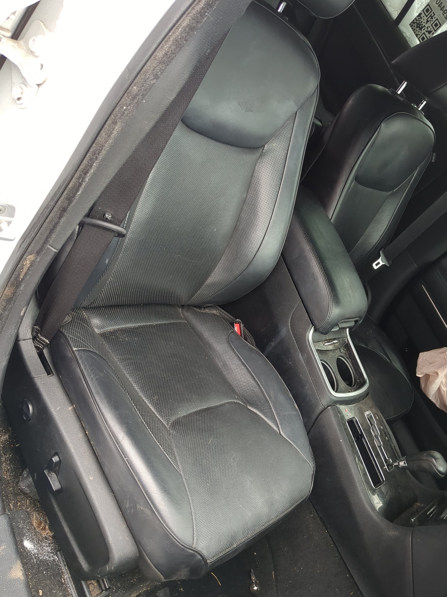 2013-2014 Chrysler 300 Passenger Front Seat Oem - Oemusedautoparts1.com