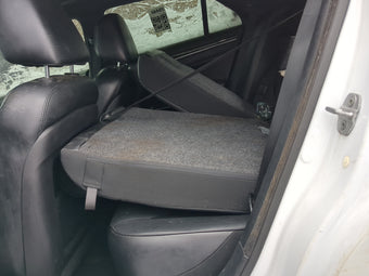compare product 2013 Chrysler 300 Rear Seat Oem