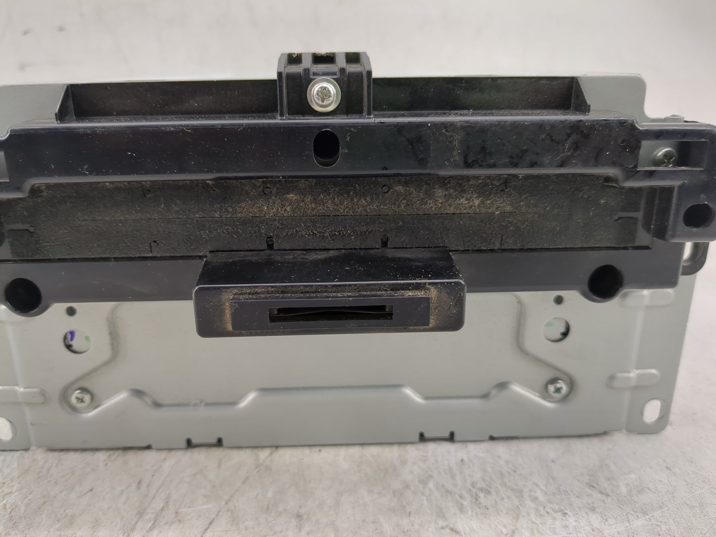 2012-2014 Chrysler 300 Radio AM FM Cd Player Receiver Replacement P/N:P05091367AE Fits Fits 2012 2013 2014 OEM Used Auto Par