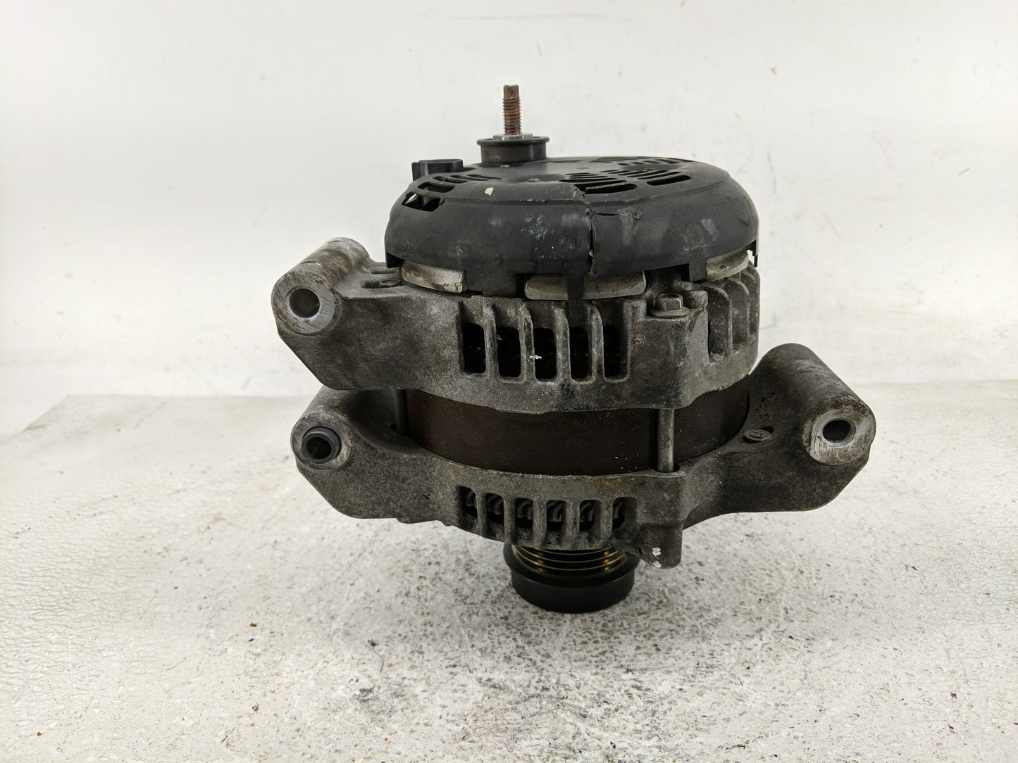 2011-2022 Chrysler 300 Alternator Replacement Generator Charging Assembly Engine OEM P/N:P04801778AF 421000-7041 Fits OEM Us