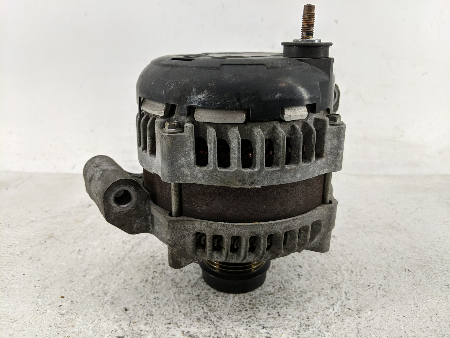 2011-2022 Chrysler 300 Alternator Replacement Generator Charging Assembly Engine OEM P/N:P04801778AF 421000-7041 Fits OEM Us