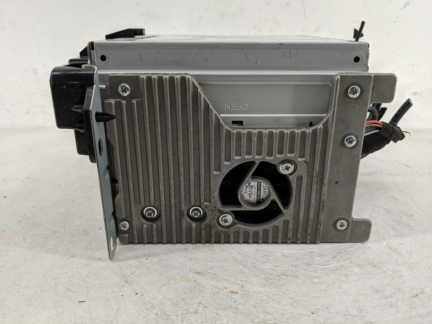 2012-2014 Chrysler 300 Radio AM FM Cd Player Receiver Replacement P/N:P05091367AI Fits Fits 2012 2013 2014 OEM Used Auto Par
