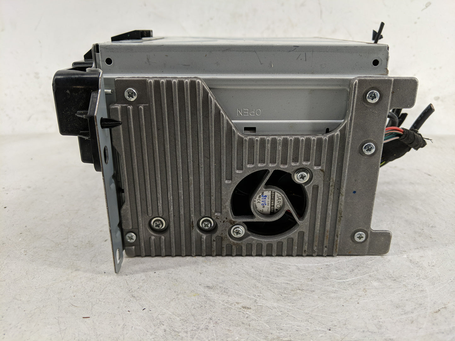 2012-2014 Chrysler 300 Radio AM FM Cd Player Receiver Replacement P/N:P05091367AI Fits Fits 2012 2013 2014 OEM Used Auto Par