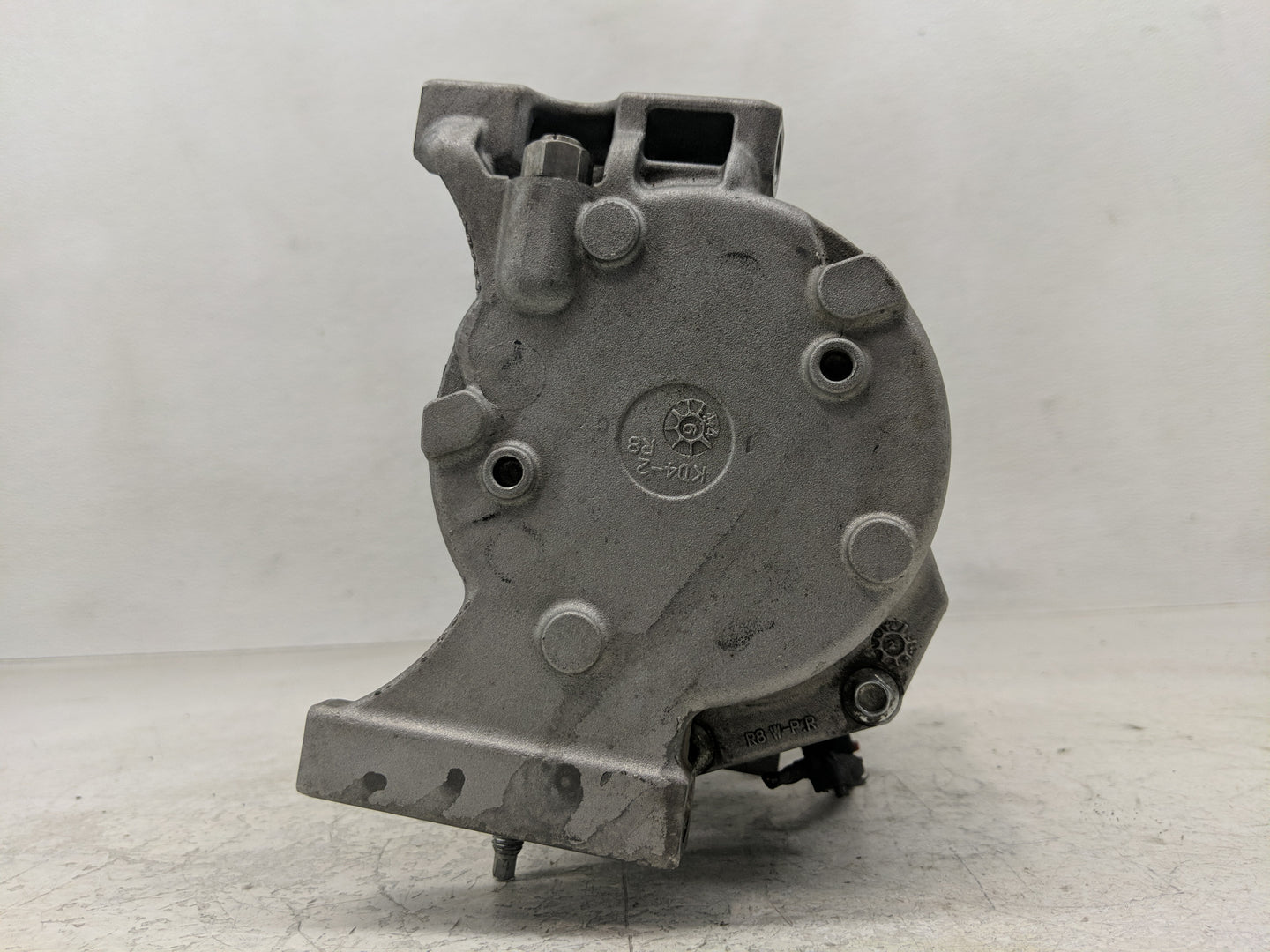 2011-2013 Chrysler 300 Air Conditioning A/c Ac Compressor Oem - Oemusedautoparts1.com