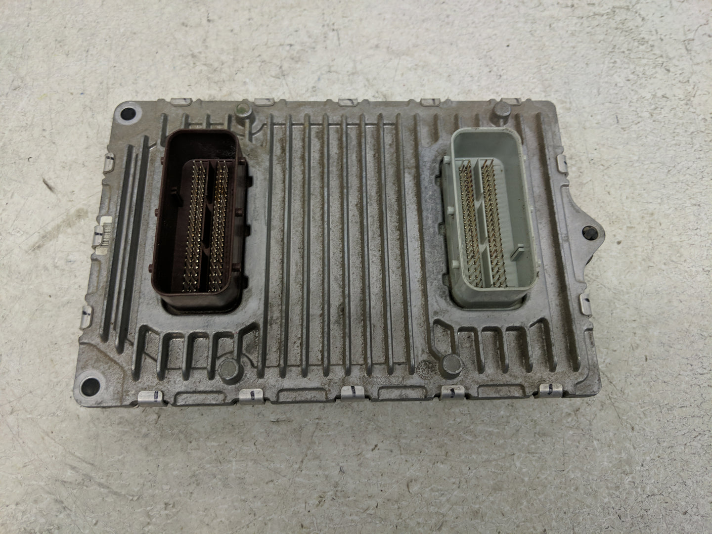 2013 Chrysler 300 PCM Engine Control Computer ECU ECM PCU OEM P/N:P05150723AC Fits OEM Used Auto Parts - Oemusedautoparts1.c
