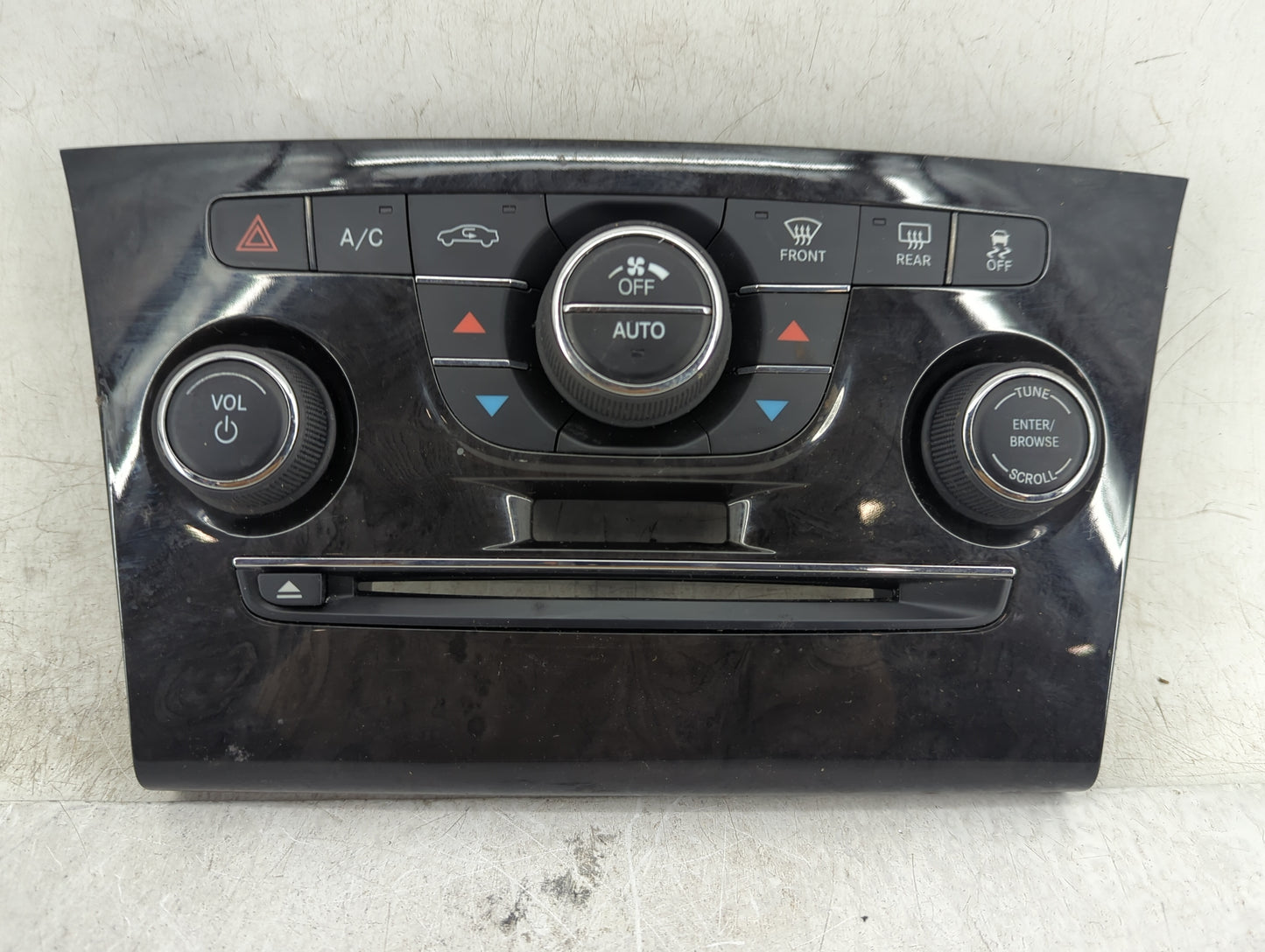 2013-2014 Chrysler 300 Climate Control Module Temperature AC/Heater Replacement P/N:1QH13AAAAC Fits Fits 2013 2014 OEM Used 