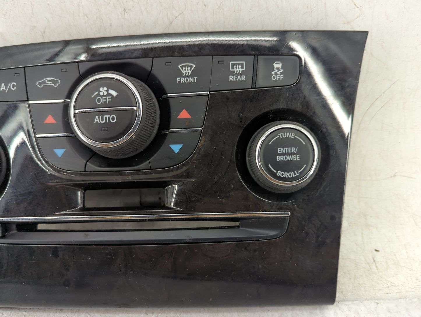 2013-2014 Chrysler 300 Climate Control Module Temperature AC/Heater Replacement P/N:1QH13AAAAC Fits Fits 2013 2014 OEM Used 