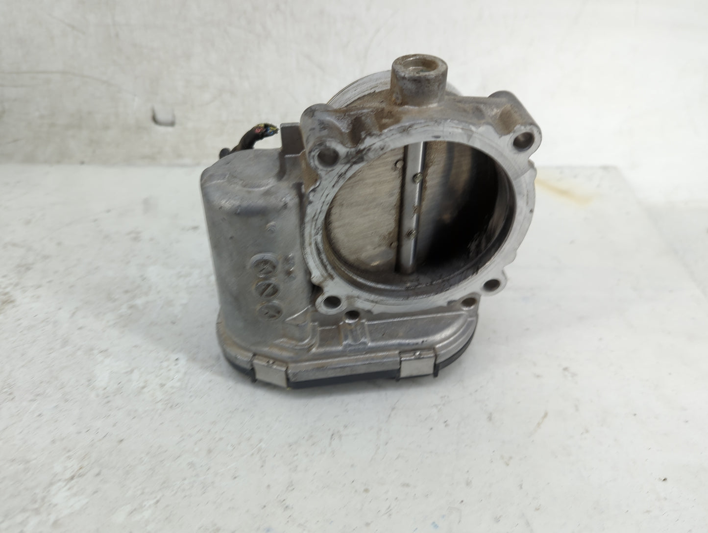 2011-2022 Chrysler 300 Throttle Body P/N:0 280 750 570 05184349AC Fits OEM Used Auto Parts - Oemusedautoparts1.com