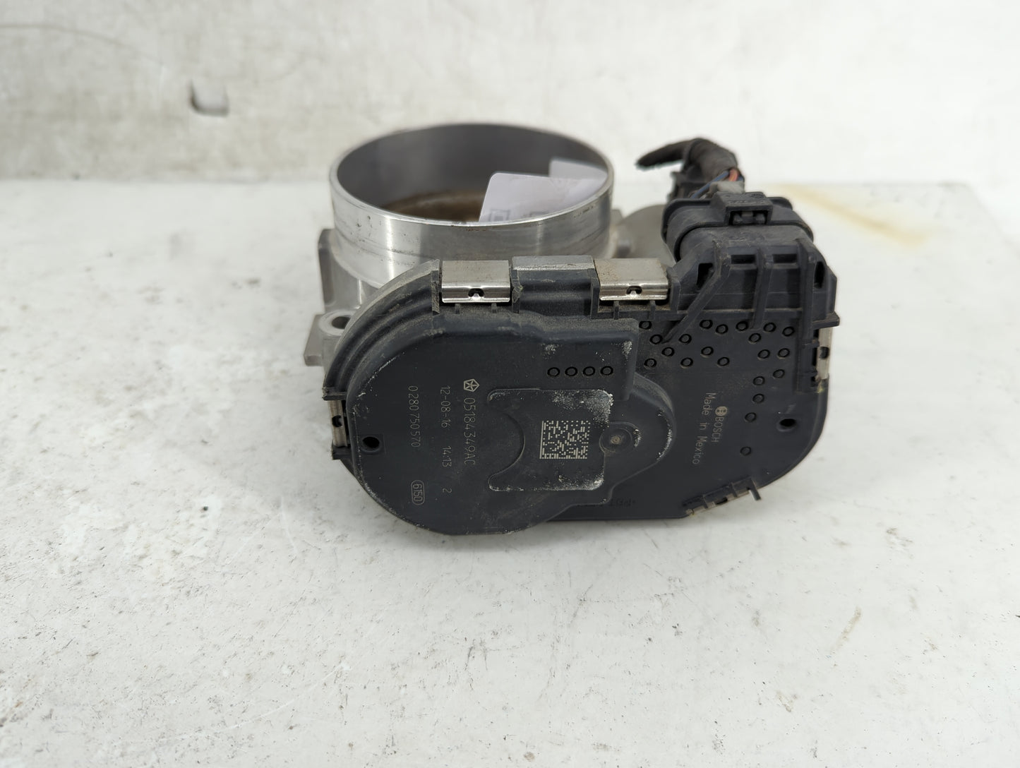 2011-2022 Chrysler 300 Throttle Body P/N:0 280 750 570 05184349AC Fits OEM Used Auto Parts - Oemusedautoparts1.com