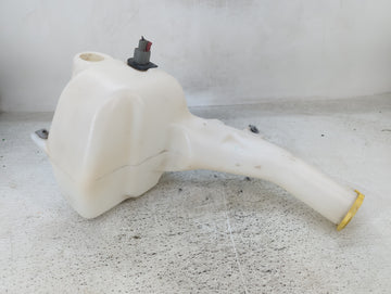 2011-2022 Chrysler 300 Windshield Washer Fluid Reservoir Bottle Oem - Oemusedautoparts1.com