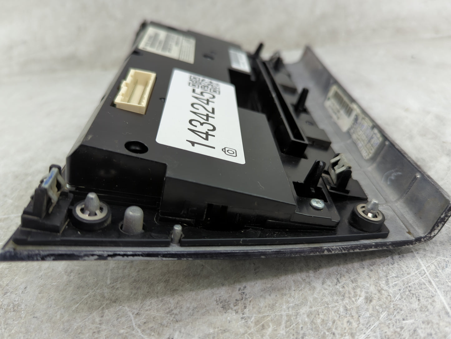 2013-2014 Chrysler 300 Climate Control Module Temperature AC/Heater Replacement P/N:1QH14AAAC Fits Fits 2013 2014 OEM Used A