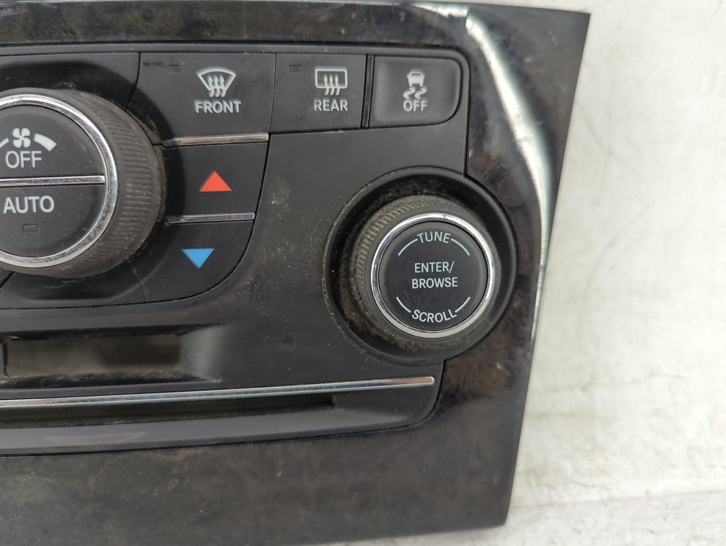2013-2014 Chrysler 300 Climate Control Module Temperature AC/Heater Replacement P/N:1QH14AAAAC Fits Fits 2013 2014 OEM Used 