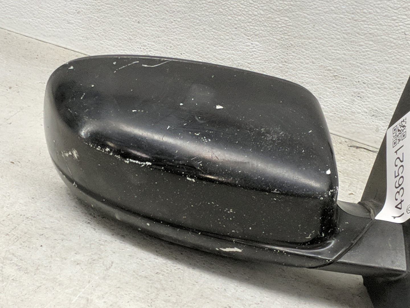 2013 Chrysler 300 Passenger Side View Mirror - Right Door Mirror OEM Used - Oemusedautoparts1.com