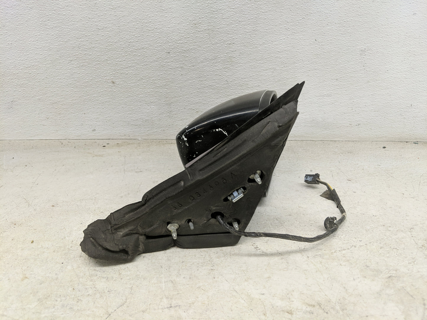 2013 Chrysler 300 Passenger Side View Mirror - Right Door Mirror OEM Used - Oemusedautoparts1.com
