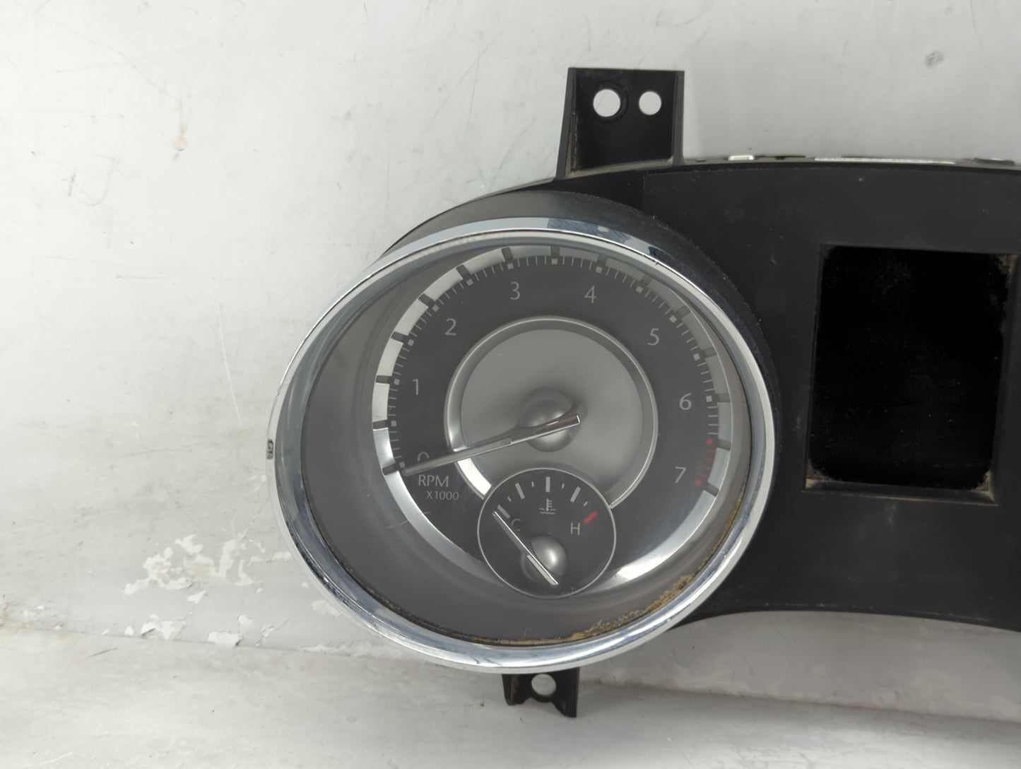 2013 Chrysler 300 Instrument Cluster Speedometer Gauges P/N:P05091739AC Fits OEM Used Auto Parts - Oemusedautoparts1.com