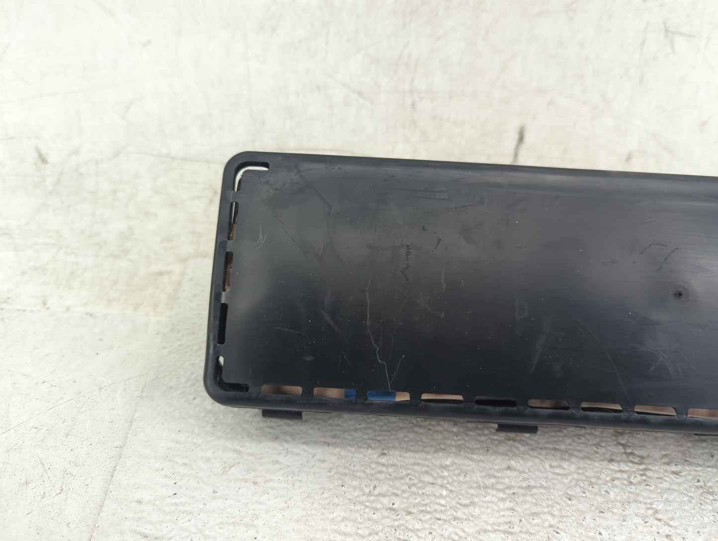 2011-2022 Chrysler 300 Air Bag Driver Left Knee OEM P/N:P05057792AH Fits OEM Used Auto Parts - Oemusedautoparts1.com