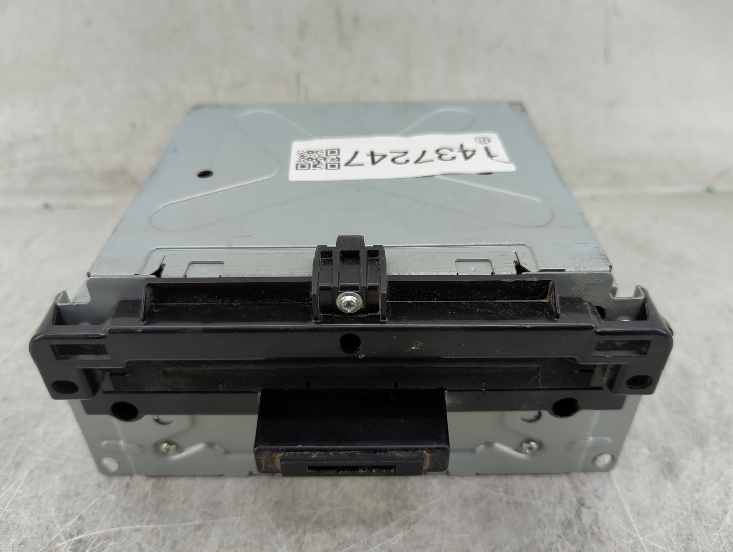 2013 Chrysler 300 Radio AM FM Cd Player Receiver Replacement P/N:P05091366AE CQ-ZC02E1GX, 05091366AE Fits OEM Used Auto Part