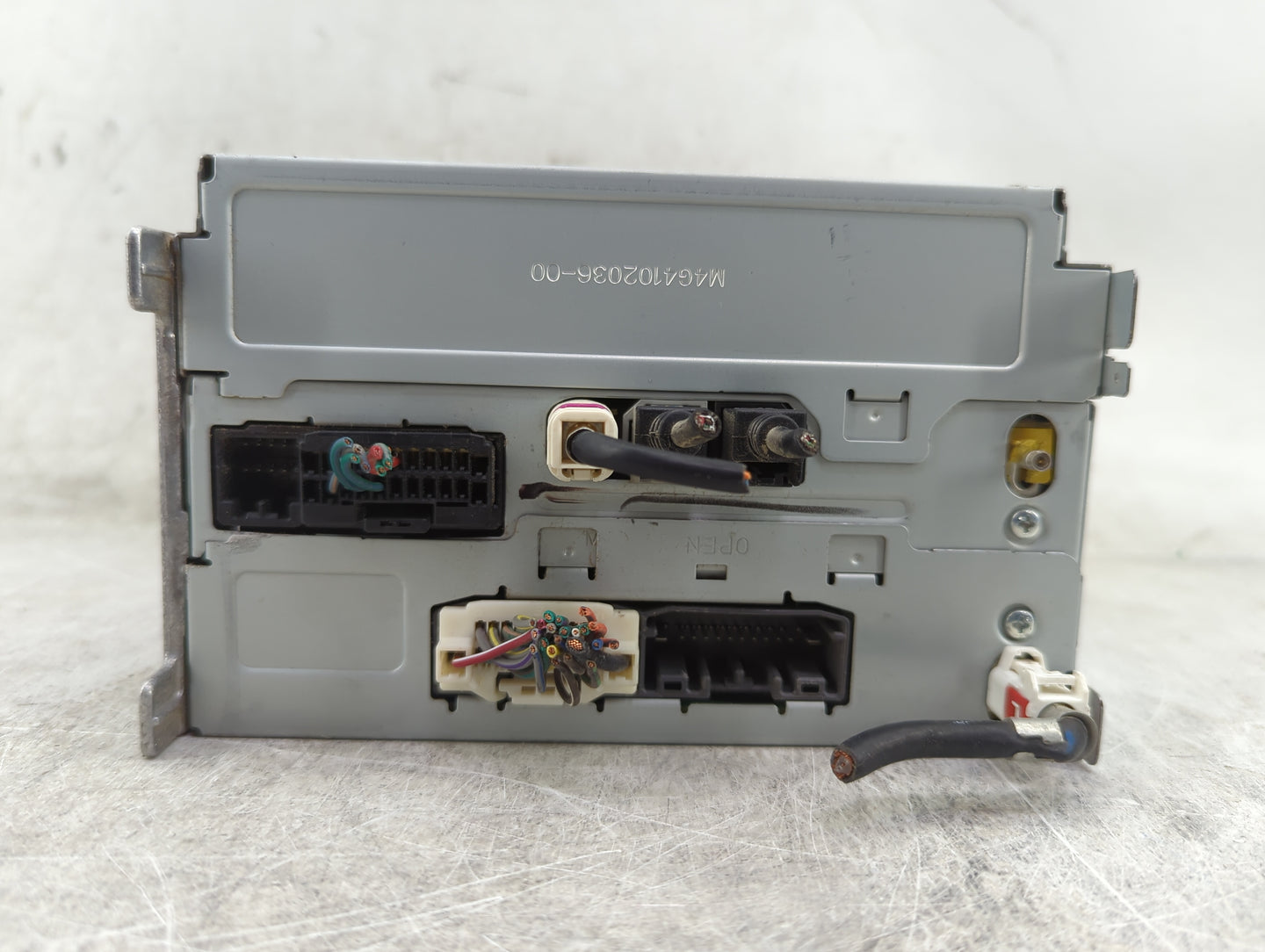 2013 Chrysler 300 Radio AM FM Cd Player Receiver Replacement P/N:P05091366AE CQ-ZC02E1GX, 05091366AE Fits OEM Used Auto Part