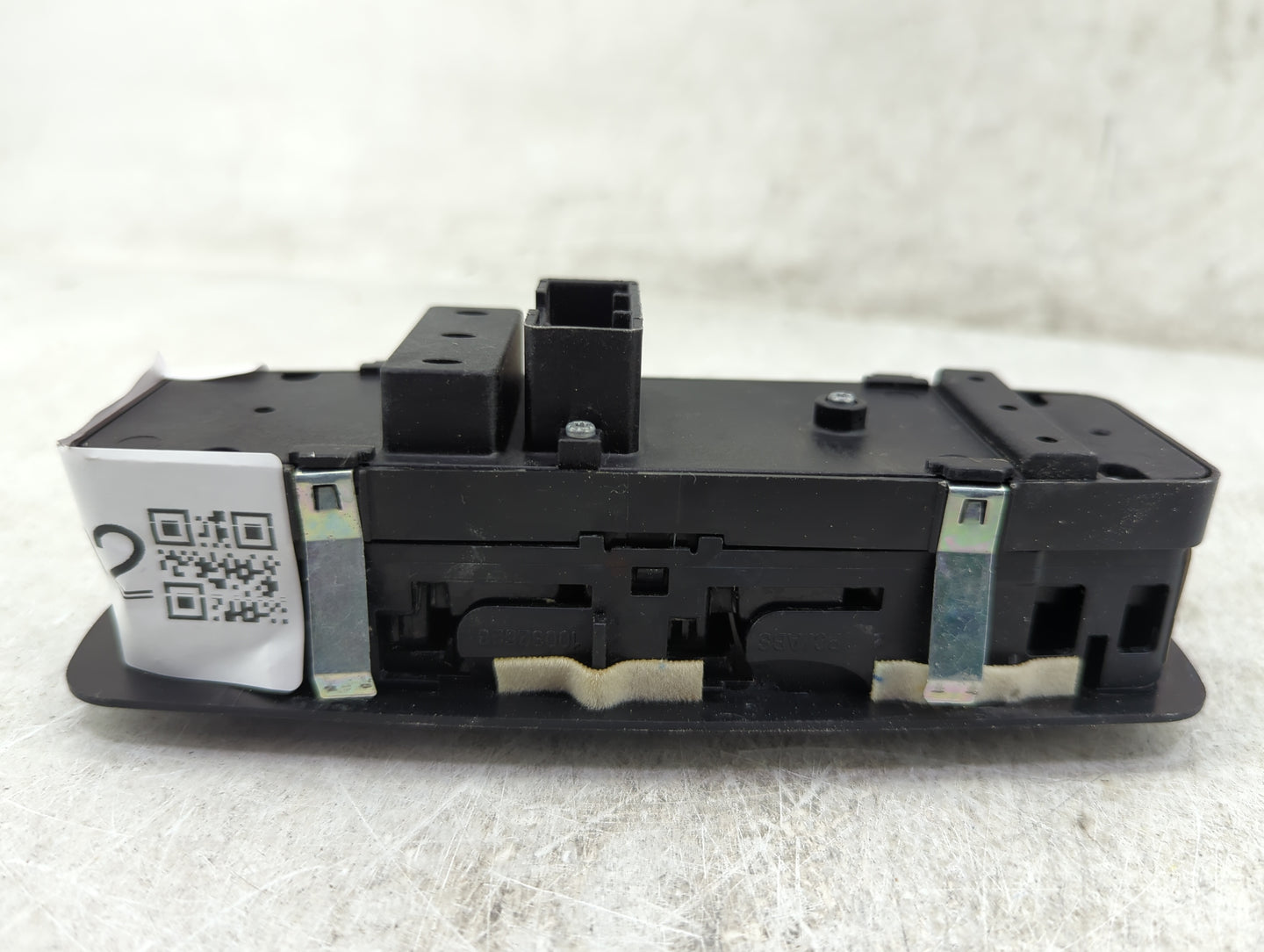 2011-2014 Chrysler 300 Master Power Window Switch Replacement Driver Side Left P/N:68139805AB Fits OEM Used Auto Parts - Oem