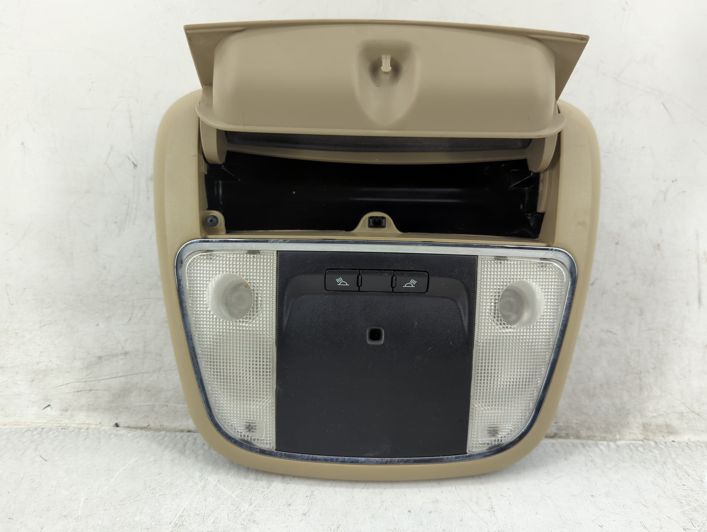 2013 Chrysler 300 Overhead Roof Console - Oemusedautoparts1.com