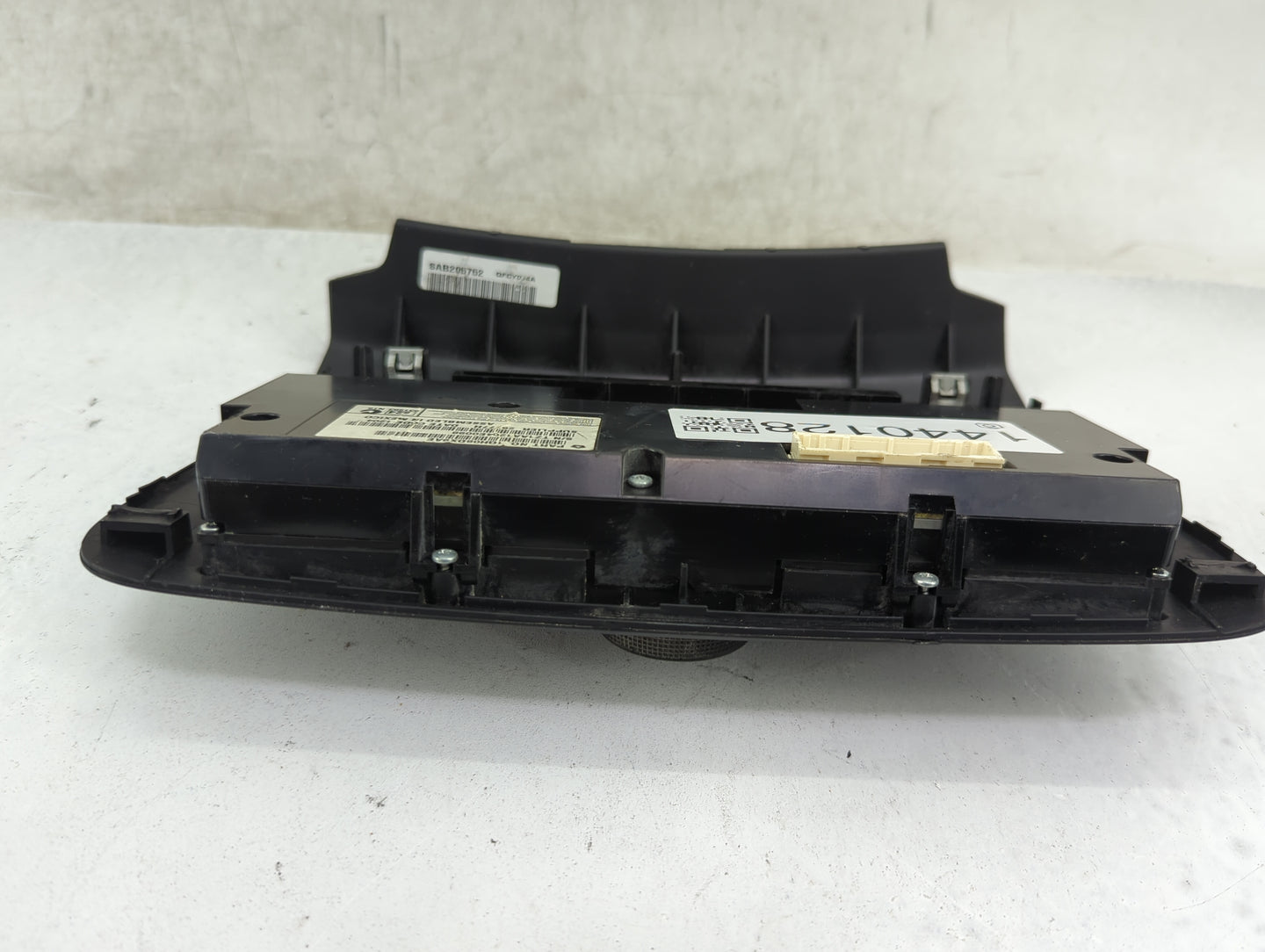 2013-2014 Chrysler 300 Climate Control Module Temperature AC/Heater Replacement P/N:1QH13AAAAC Fits Fits 2013 2014 OEM Used 