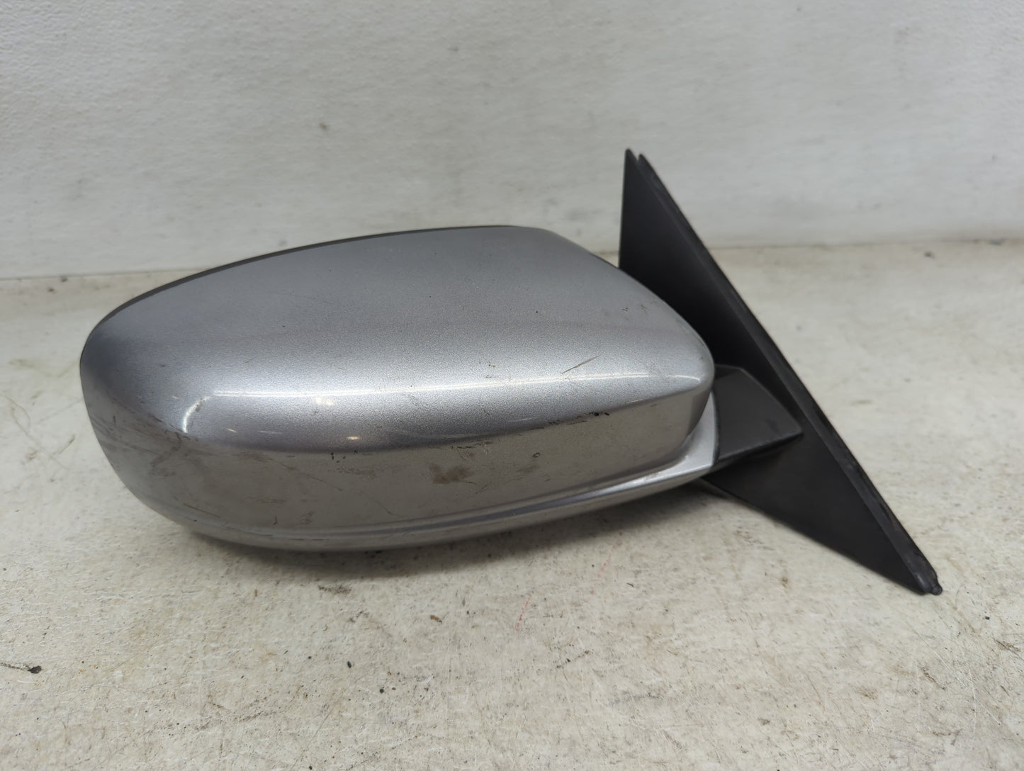 2011-2014 Chrysler 300 Passenger Side View Mirror - Right Door Mirror OEM Used - Oemusedautoparts1.com