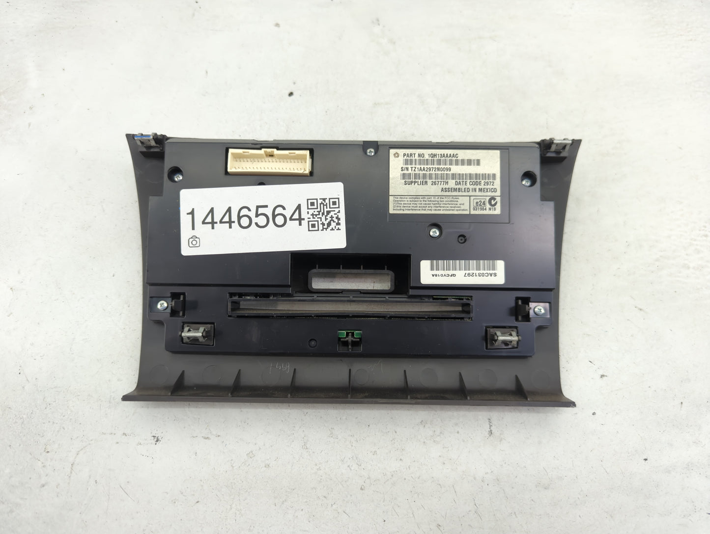 2013-2014 Chrysler 300 Climate Control Module Temperature AC/Heater Replacement P/N:1QH13AAAAC Fits Fits 2013 2014 OEM Used 