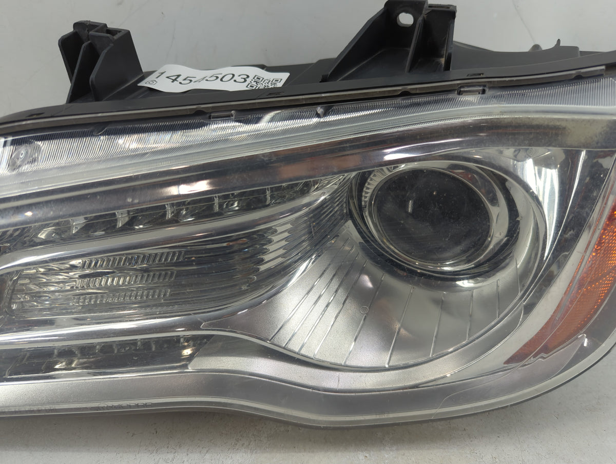 2011-2014 Chrysler 300 Driver Left Oem Head Light Headlight Lamp - Oemusedautoparts1.com