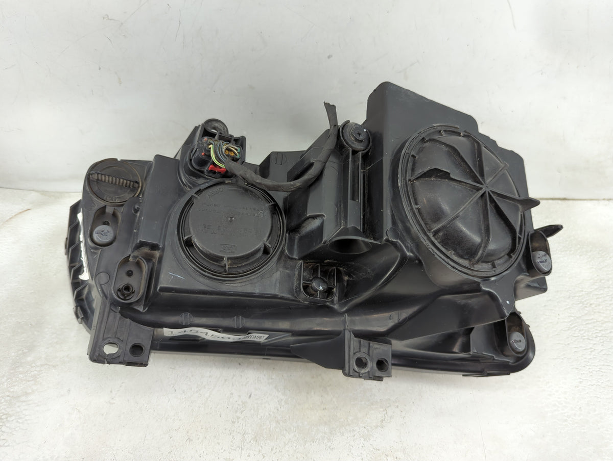 2011-2014 Chrysler 300 Driver Left Oem Head Light Headlight Lamp - Oemusedautoparts1.com