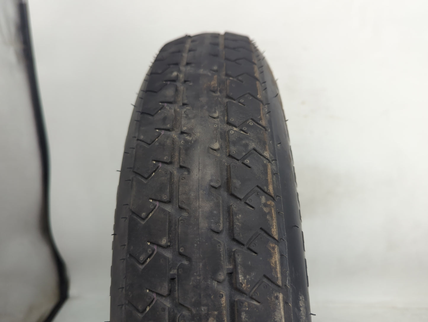 2005-2022 Chrysler 300 Spare Donut Tire Wheel Rim Oem 1462008 - Oemusedautoparts1.com