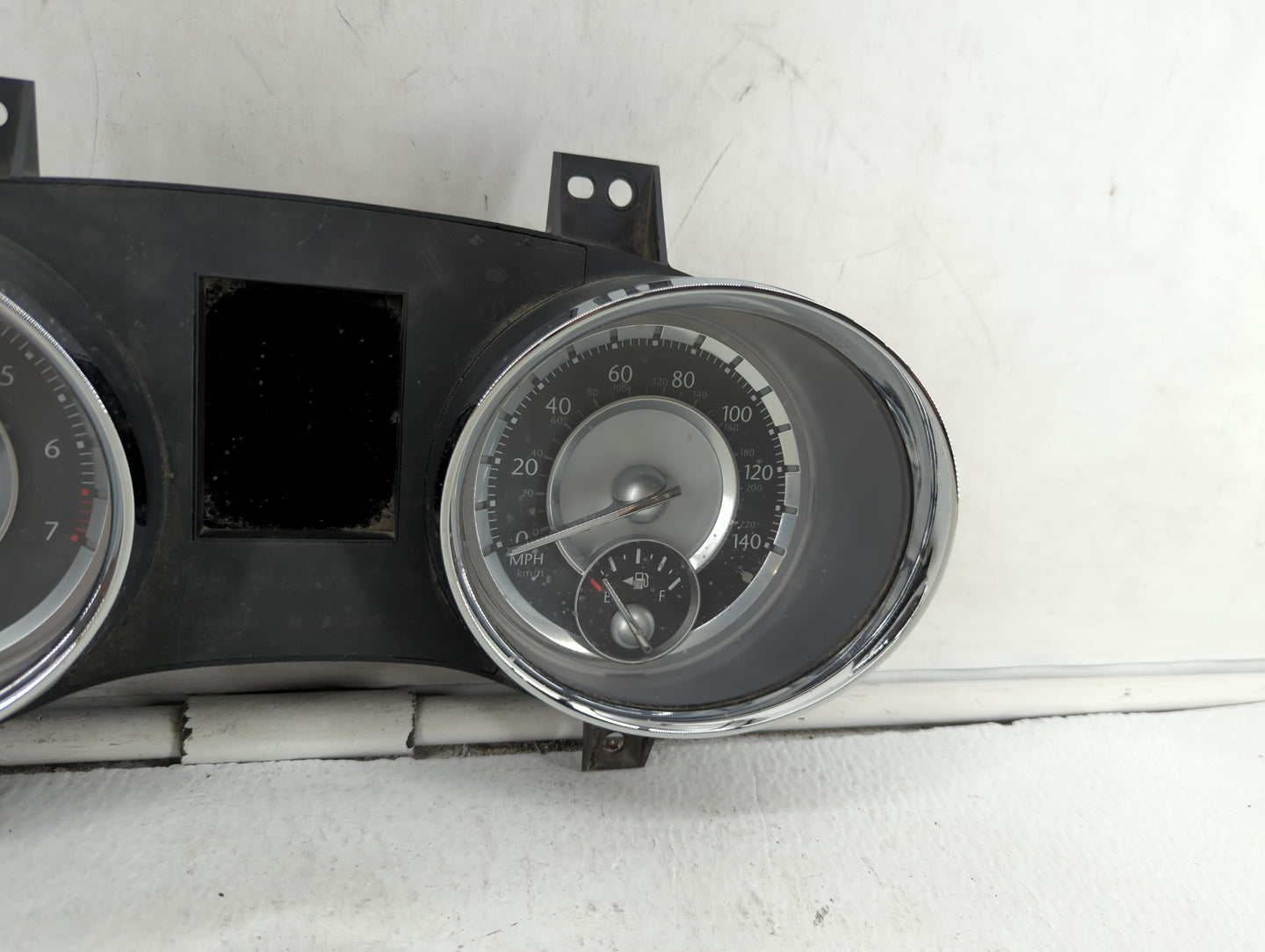 2013 Chrysler 300 Instrument Cluster Speedometer Gauges P/N:P05091745AC P05091739AD, P05091739AC, P05091740AD Fits OEM Used 