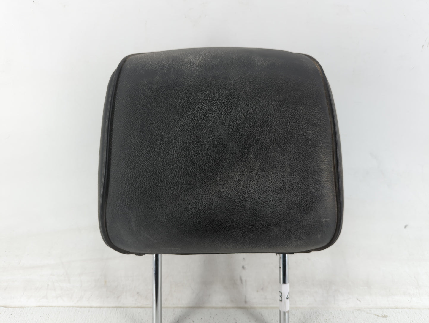 2011-2014 Chrysler 300 Headrest Head Rest Front Driver Passenger Seat - Oemusedautoparts1.com