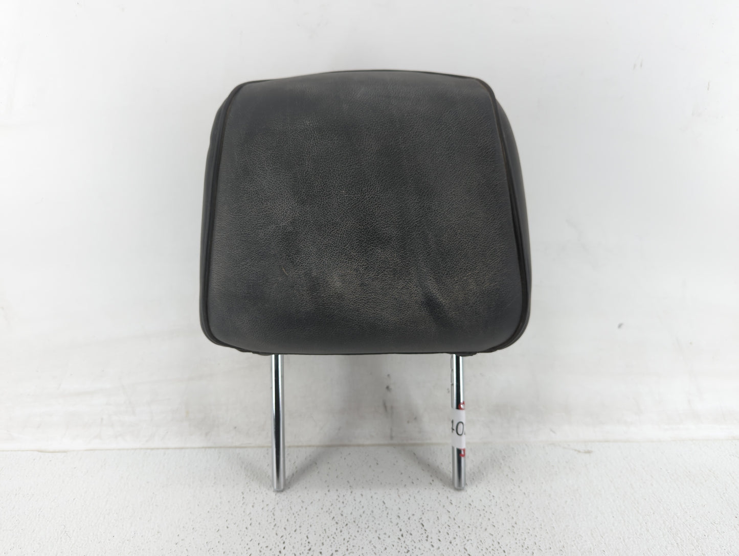 2011-2014 Chrysler 300 Headrest Head Rest Front Driver Passenger Seat - Oemusedautoparts1.com