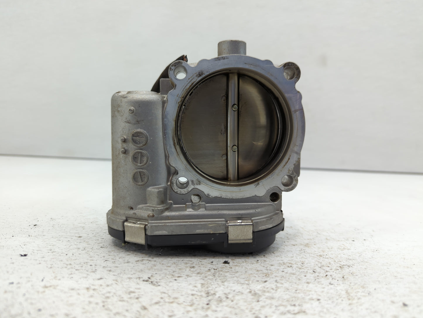 2011-2022 Chrysler 300 Throttle Body P/N:05184349AC Fits Fits 2011 2012 2013 2014 2015 2016 2017 2018 2019 2020 2021 2022 OE
