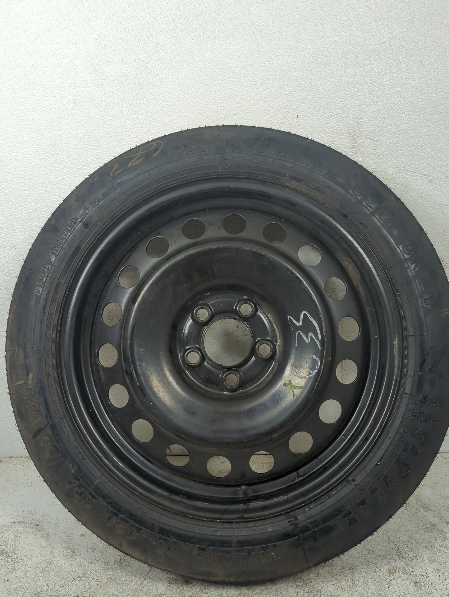 2013 Chrysler 300 Spare Donut Tire Wheel Rim Oem - Oemusedautoparts1.com
