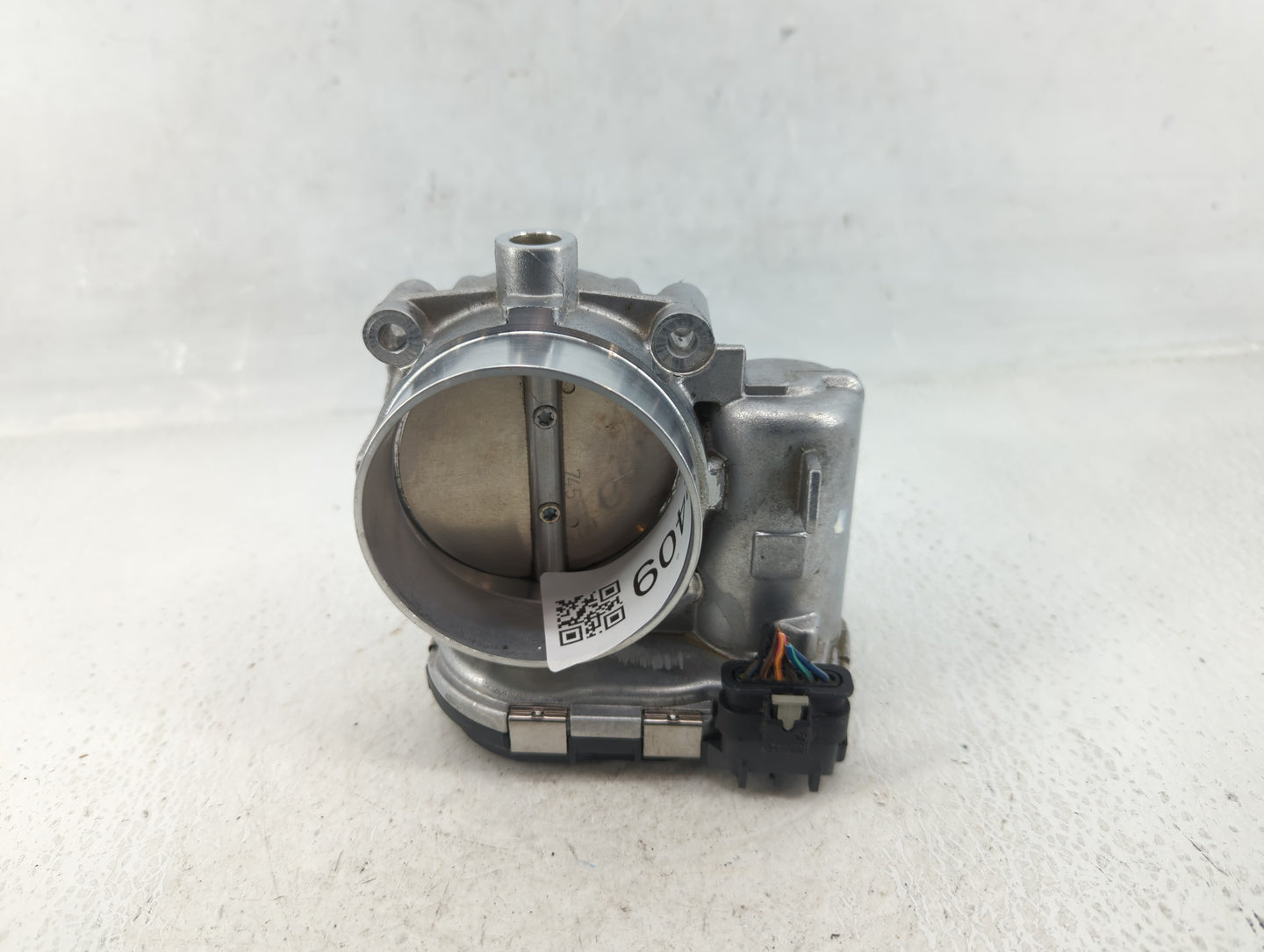 2011-2022 Chrysler 300 Throttle Body P/N:05184349AC 0 280 750 570 Fits OEM Used Auto Parts - Oemusedautoparts1.com