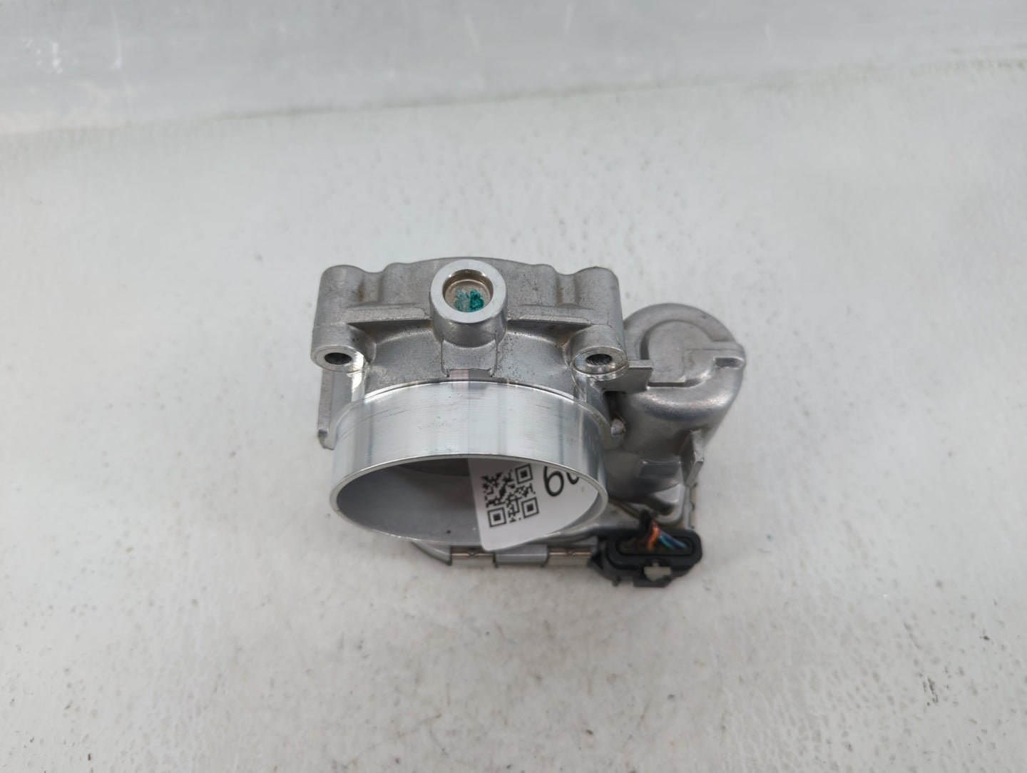 2011-2022 Chrysler 300 Throttle Body P/N:05184349AC 0 280 750 570 Fits OEM Used Auto Parts - Oemusedautoparts1.com